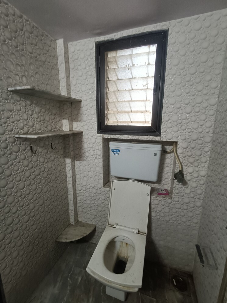 Bathroom, gaurav-residency-ii 1 Bedroom 645 Sq.Ft. Apartment In Mira Road Thane 7887460