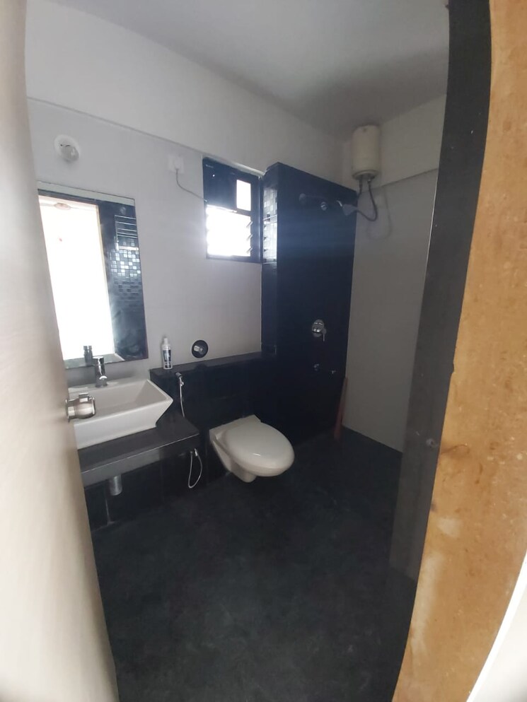 Bathroom, pride-aashiyana 3 Bedroom 1460 Sq.Ft. Apartment In Dhanori Pune 7887471