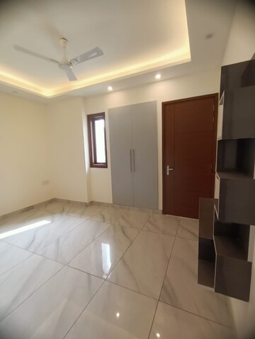 Bathroom in 3 BHK Builder Floor at Greater Kailash I – for Rent