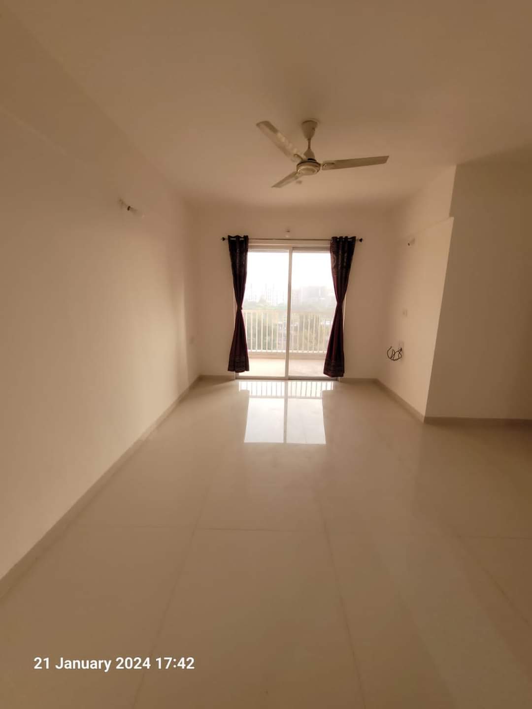 2 BHK Apartment For Sale in Parshwanath Galaxy Avenue