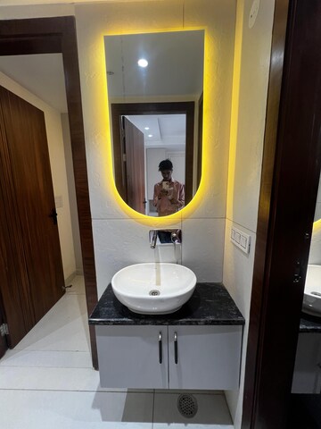 Bathroom in 3 BHK Builder Floor at Dwarka – for Sale