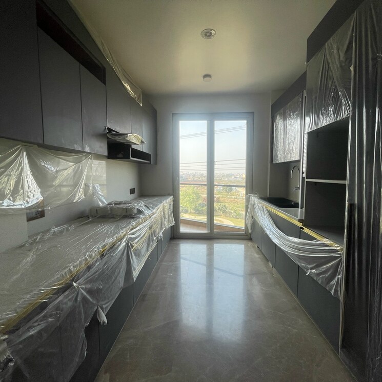 Kitchen, bptp-amstoria-country-floor 4 Bedroom 2367 Sq.Ft. Builder Floor In Sector 102 Gurgaon 7887709