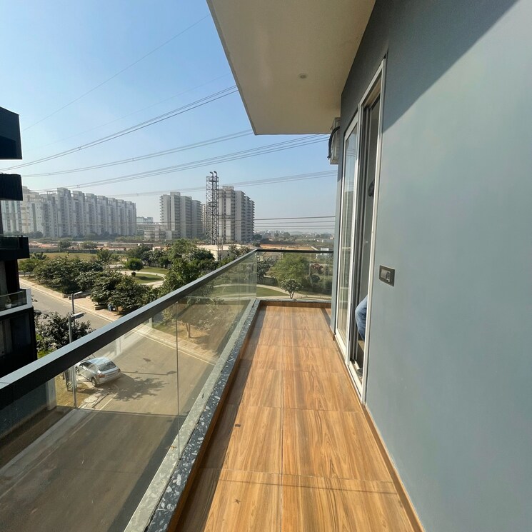 Balcony, bptp-amstoria-country-floor 4 Bedroom 2367 Sq.Ft. Builder Floor In Sector 102 Gurgaon 7887709