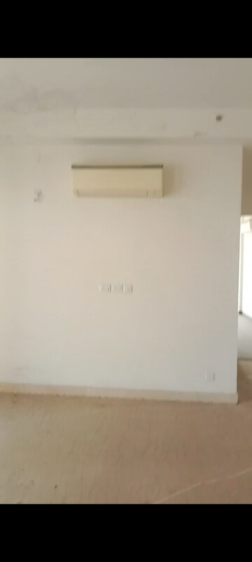 Master Bedroom in 3.5 BHK Apartment at Conscient Heritage Max, Sector 102 – for Sale
