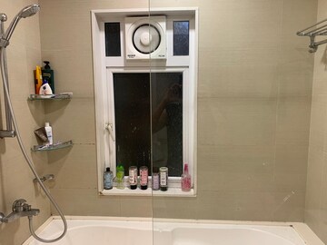 Furnished Amenities in 5 BHK Apartment at Hiranandani Gardens Richmond Tower, Powai – for Sale