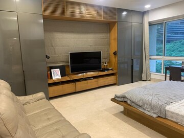 Bedroom in 5 BHK Apartment at Hiranandani Gardens Richmond Tower, Powai – for Sale