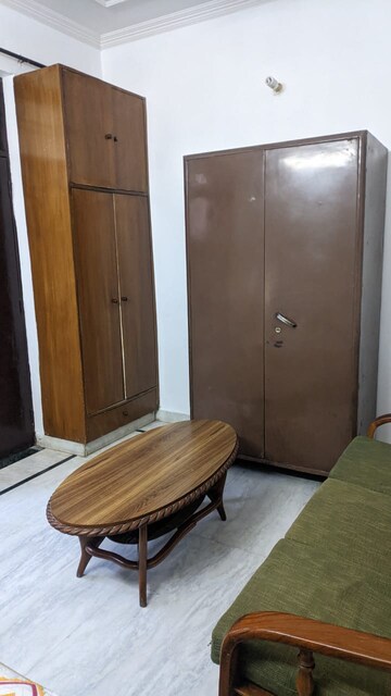 Bathroom in 1 BHK Builder Floor at South City 1 – for Rent