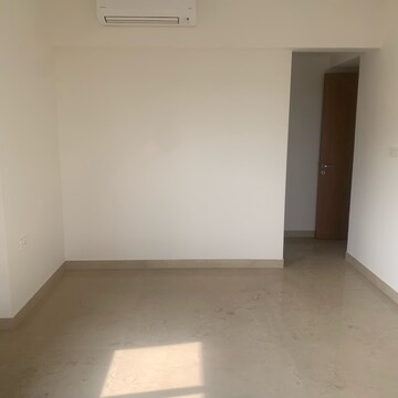 Bedroom in 4 BHK Apartment at Mirchandani Triton, Vithaldas Nagar – for Rent