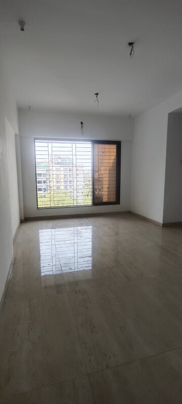 Living Room in 2 BHK Apartment at KK Moniz Complex, Santacruz East – for Rent