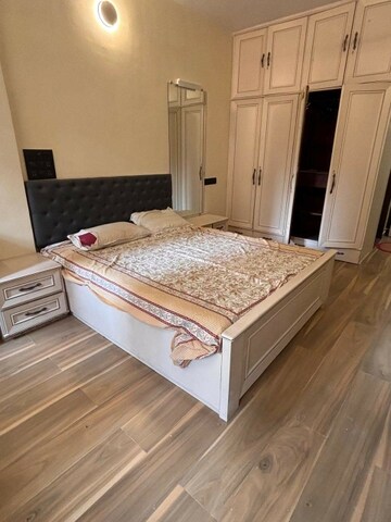 Bedroom in 2 BHK Apartment at Maroba Mansion, Khar West – for Rent