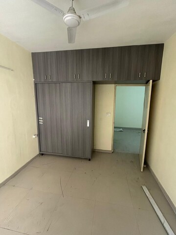 Room in 2 BHK Apartment at Pyramid Heights, Sector 85 – for Rent