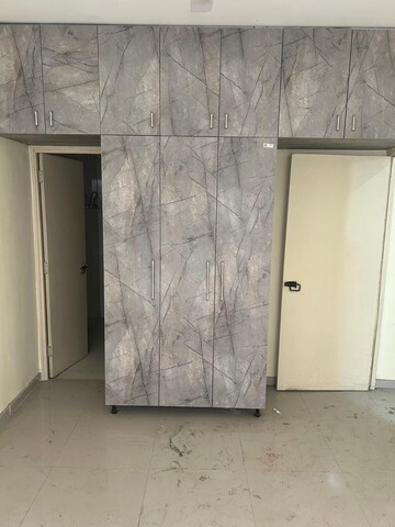Room in 2 BHK Apartment at Pyramid Heights, Sector 85 – for Rent