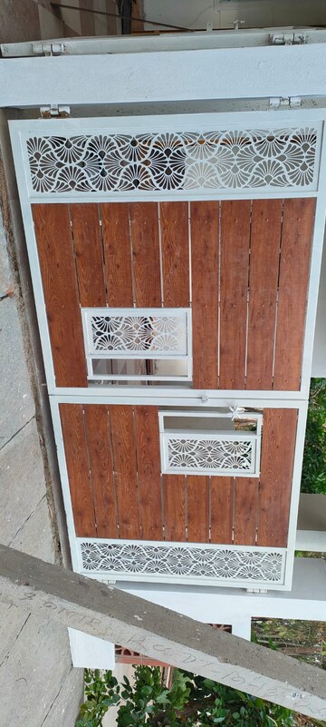 Furnished Amenities in 6+ BHK Independent House at Kalkere – for Sale