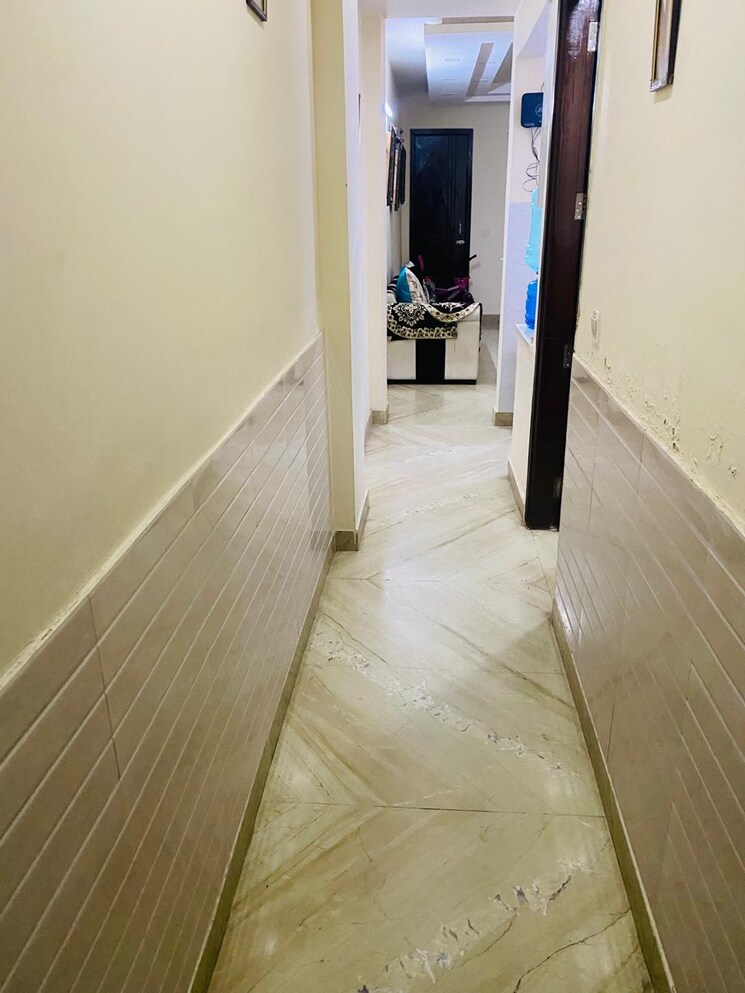 undefined, kalkaji 3 Bedroom 1100 Sq.Ft. Builder Floor In Kalkaji Delhi 7887869