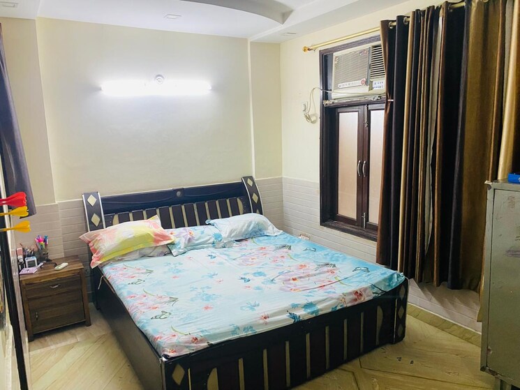 Bedroom, kalkaji 3 Bedroom 1100 Sq.Ft. Builder Floor In Kalkaji Delhi 7887869