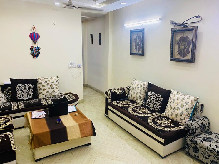 Living Room, kalkaji 3 Bedroom 1100 Sq.Ft. Builder Floor In Kalkaji Delhi 7887869