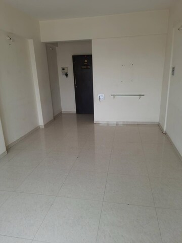 Room in 2 BHK Apartment at Horizon Shelters Lotus & Lily, Pimple Nilakh – for Rent