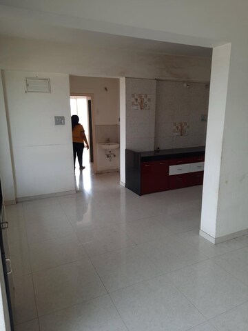 Room in 2 BHK Apartment at Horizon Shelters Lotus & Lily, Pimple Nilakh – for Rent