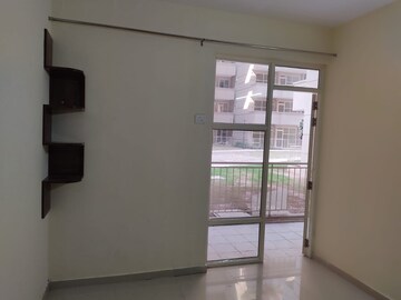 2 BHK Apartment For Rent in Pyramid Heights, Sector 85