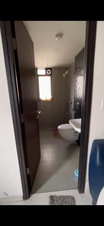1 BHK Apartment For Sale in Lodha Splendora, Ghodbunder Road