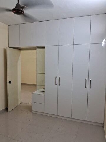Room in 2 BHK Apartment at Pyramid Heights, Sector 85 – for Rent