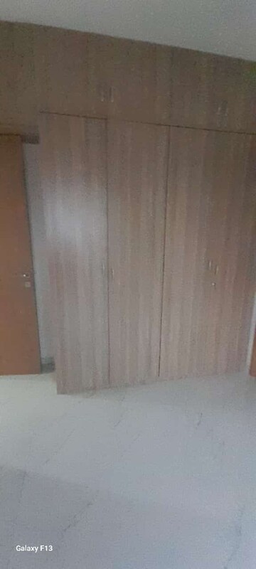 Room in 1 BHK Apartment at Kumar Urban Kubera Colony, Kondhwa – for Sale