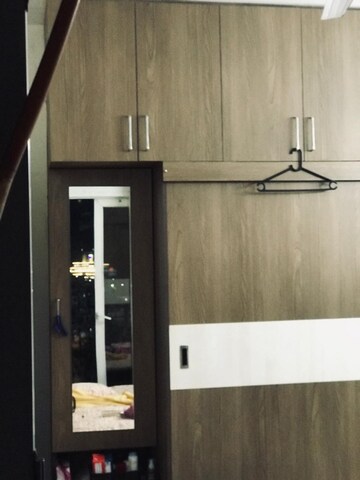 Furnished Amenities in 2 BHK Apartment at Signature Global Synera, Sector 81 – for Sale