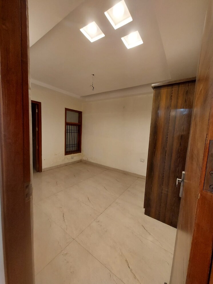 Room, rajendra nagar sector 4 3 Bedroom 1300 Sq.Ft. Builder Floor In Rajendra Nagar Sector 4 Ghaziabad 7887998