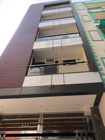 1 RK Apartment – Exterior View View at Mahipalpur - for Rent