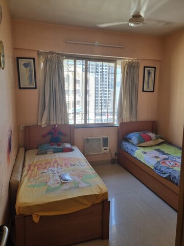 Bedroom in 3 BHK Apartment at Dosti Acres Aster, Wadala East – for Sale