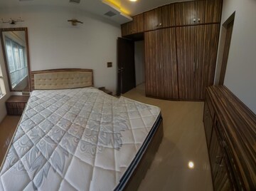 Bedroom in 2.5 BHK Apartment at Gundecha Symphony, Andheri West – for Rent