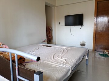Master Bedroom in 3 BHK Apartment at Dosti Group Acres, Wadala East – for Sale