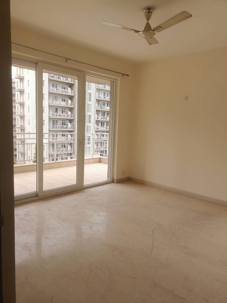 Room, puri-diplomatic-greens-phase-i 4 Bedroom 2950 Sq.Ft. Apartment In Sector 111 Gurgaon 7888099