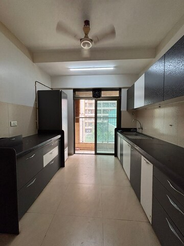 Kitchen in 3 BHK Apartment at K Raheja Vistas, Andheri East – for Sale