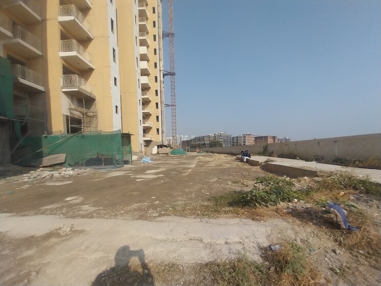 Exterior View, mahagun-mywoods-iii 3 Bedroom 1240 Sq.Ft. Apartment In Sector 16c Greater Noida Greater Noida 7888166