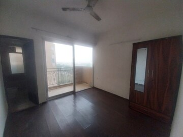 Room in 2 BHK Apartment at Mahagun Mywoods III, Sector 16c Greater Noida – for Sale