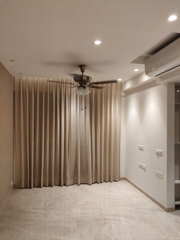 1 BHK Apartment For Rent in Hiranandani Regent Hill, Powai