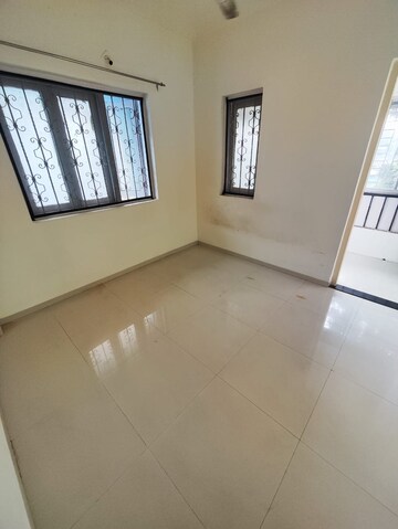 Room in 1 BHK Apartment at New Akshya CHS, Koregaon Park – for Rent
