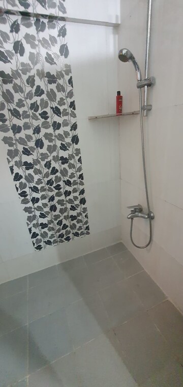 Bathroom in 2 BHK Apartment at Kumar Kruti, Kalyani Nagar – for Rent