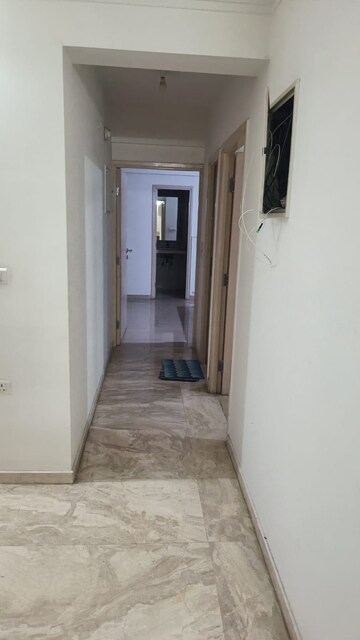 2 BHK Apartment For Rent in Hiranandani Astra, Ghodbunder Road