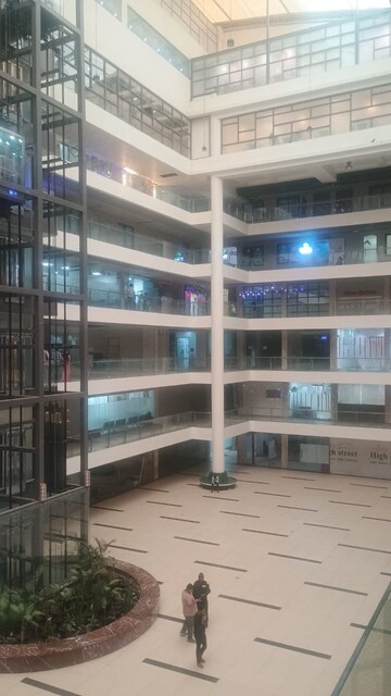  Office Space – Exterior View View at Hoshangabad Road - for Rent