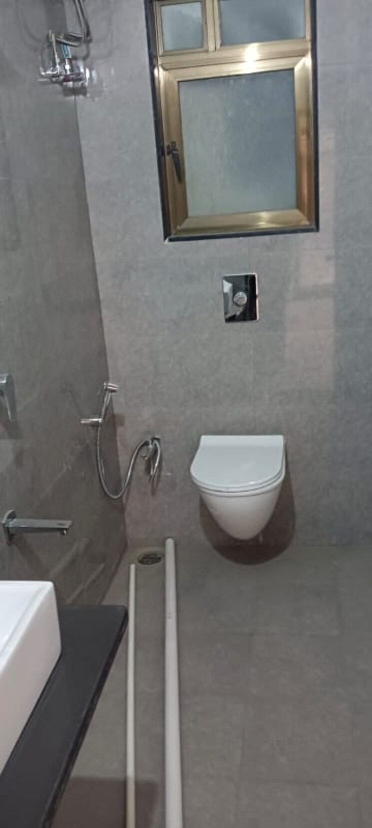 Bathroom, mira road 2 Bedroom 650 Sq.Ft. Apartment In Mira Road Thane 7888298