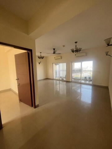 4 BHK Apartment For Rent in Emaar MGF Emerald Hills, Sector 65
