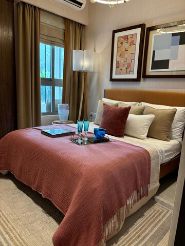 Bedroom in 1.5 BHK Apartment at Kurla West – for Sale