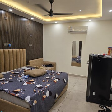 Bedroom in 1 RK Builder Floor at Paryavaran Complex – for Rent