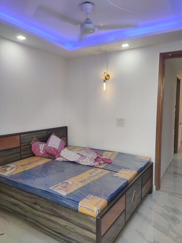 Furnished Amenities in 2 BHK Builder Floor at Khirki Extension – for Rent