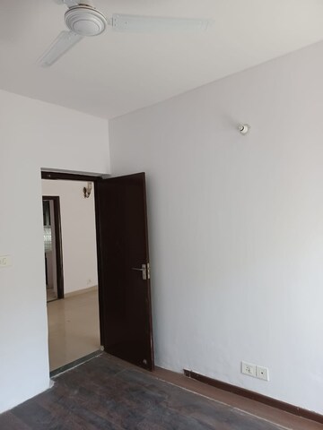 Room in 3 BHK Builder Floor at BPTP Elite Floors, Sector 83 – for Rent