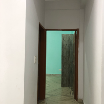 Building Lobby in 1.5 BHK Villa at Sector 23 – for Rent