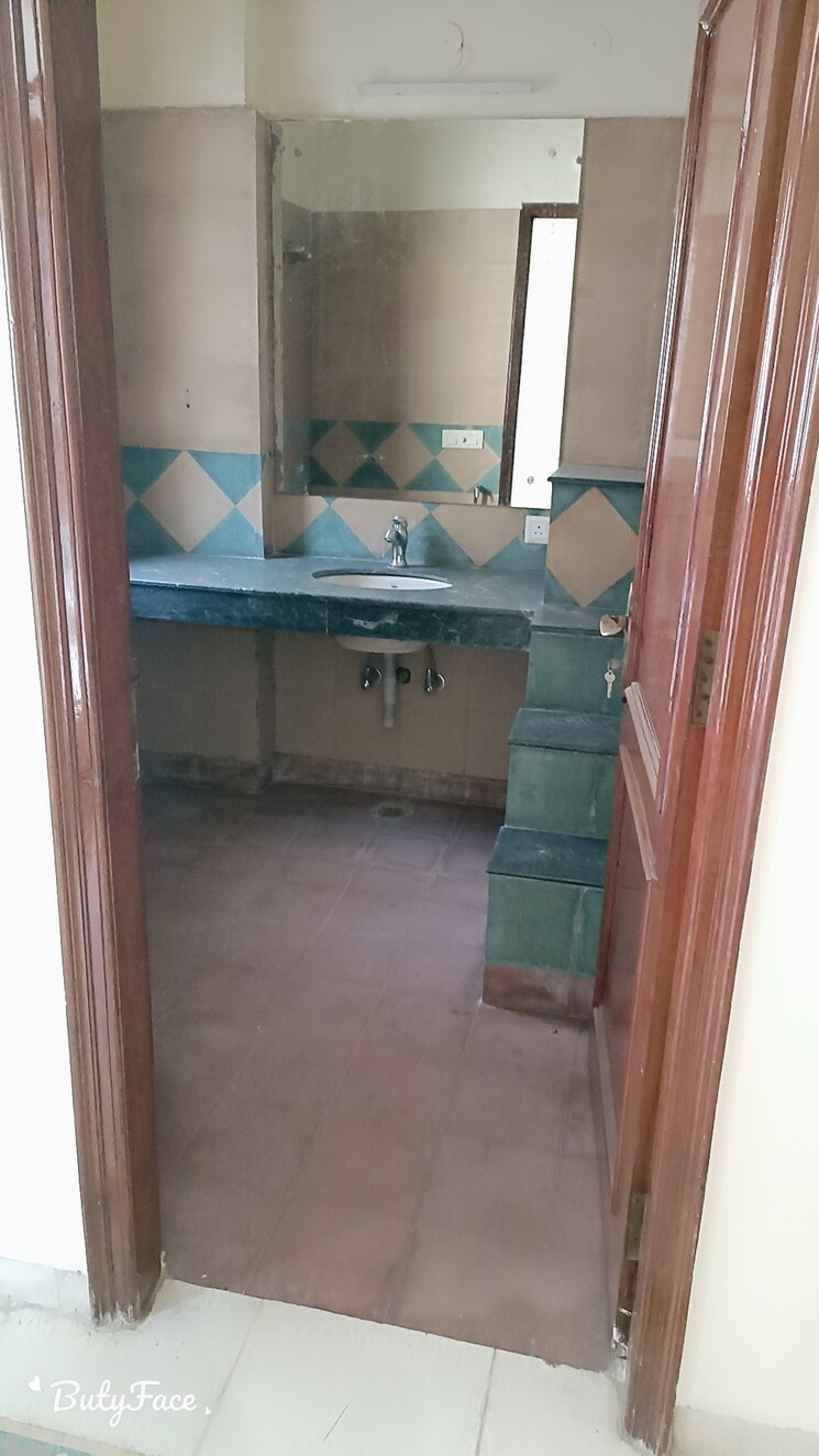 Kitchen, sector 28 6+ Bedroom 7317 Sq.Ft. Independent House In Sector 28 Gurgaon 7888472