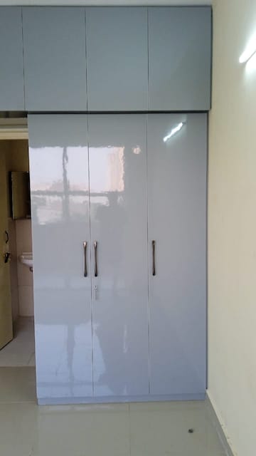 Bathroom in 2 BHK Apartment at Pyramid Elite, Sector 86 – for Rent